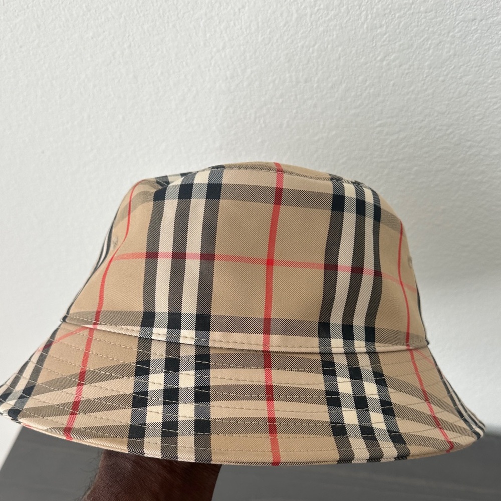 Burberry Tan and Red Plaid Bucket Hat - Picture 7 of 8